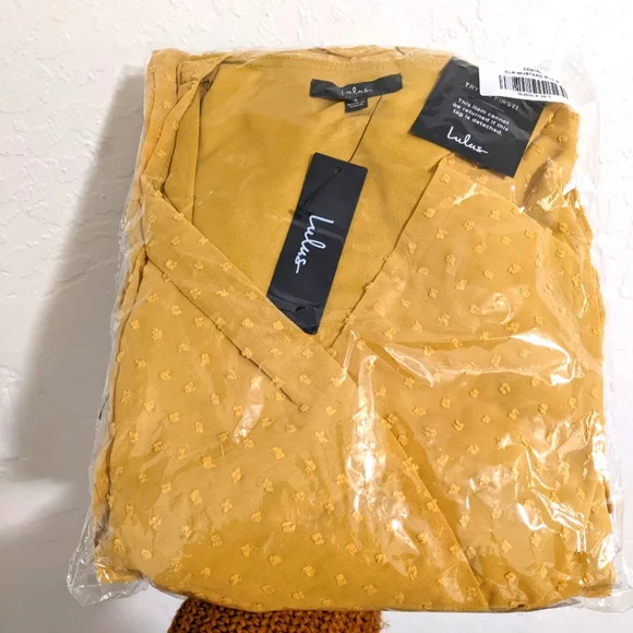 Mustard yellow ruffled midi dress - Picture 8 of 12